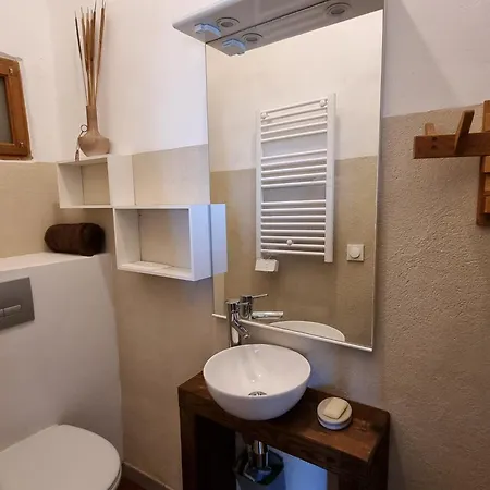 Prázdninový dům Au Fil De Soi Saint-Julien-de-Peyrolas